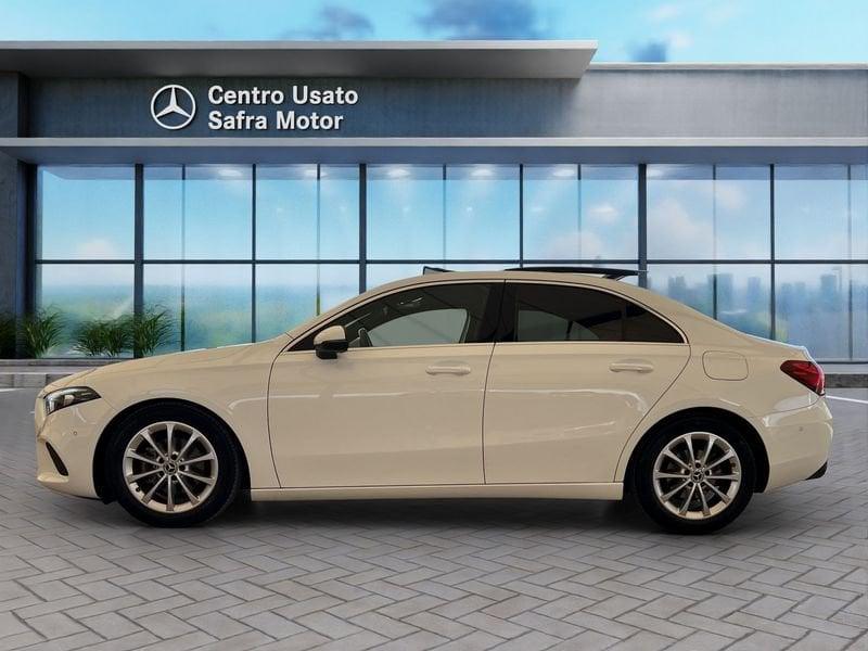 Mercedes-Benz Classe A A 180 Sedan Automatic 4p. Sport Advanced