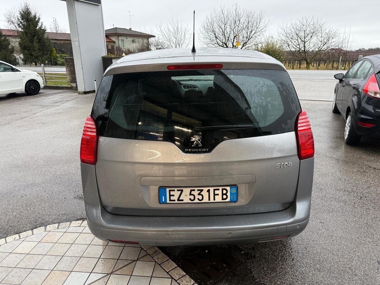 Peugeot 5008 1.6 Diesel 7 posti