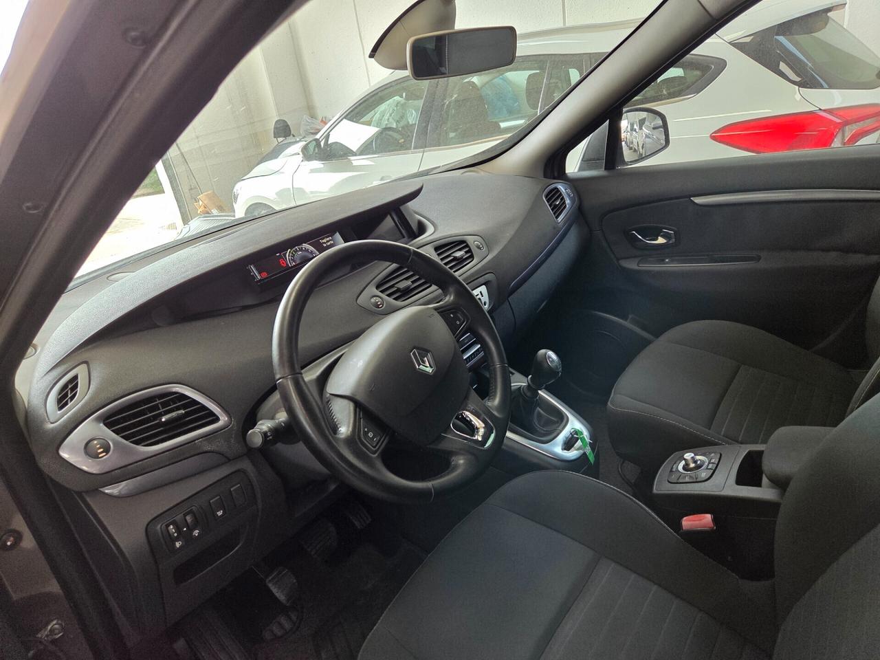 Renault Scenic Scénic XMod 1.5 dCi 95CV Limited