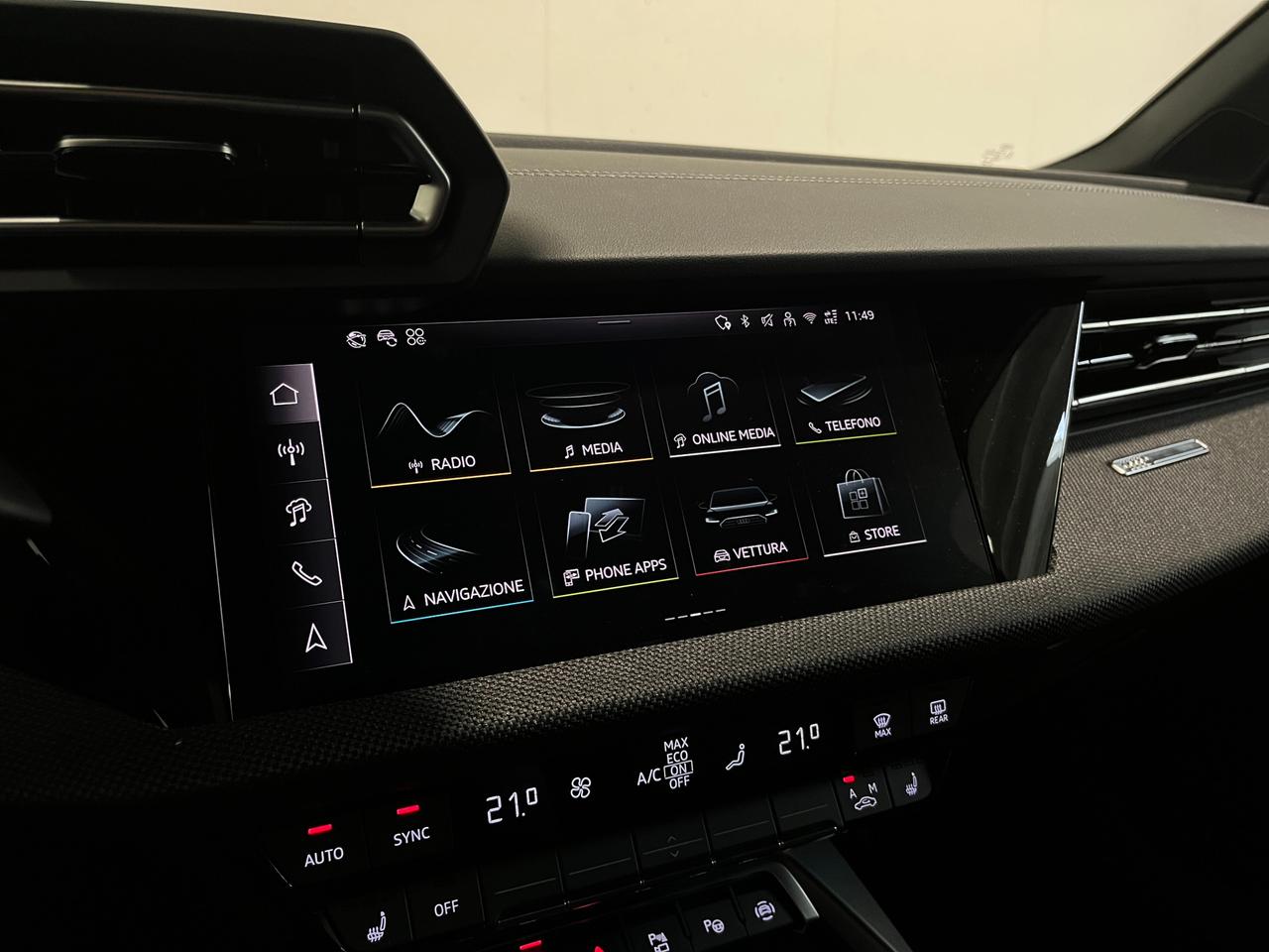 AUDI A3 SPORTBACK TFSI S-TRONIC S-LINE EDITION