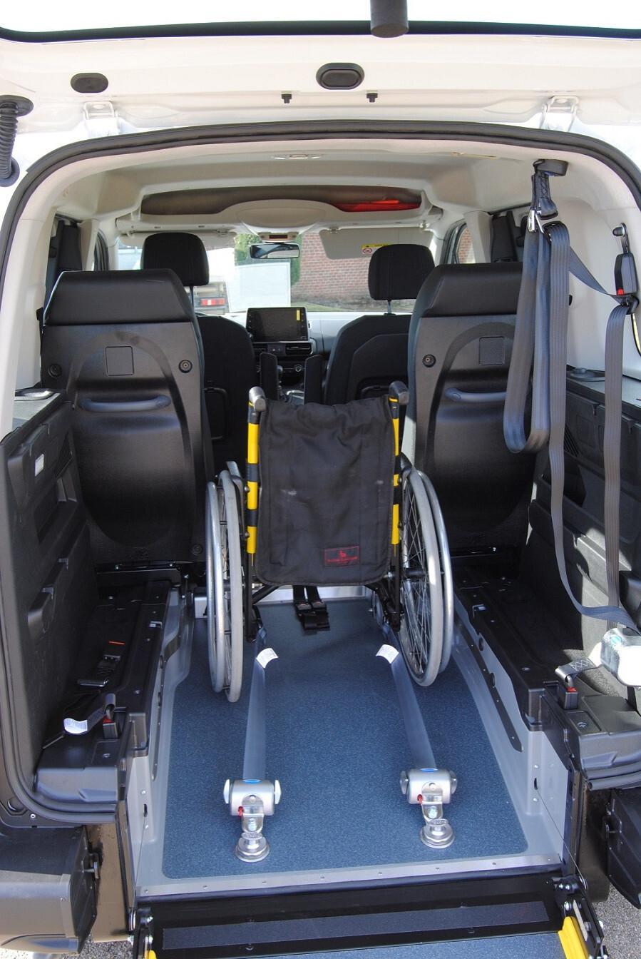 Fiat Doblo TRASPORTO DISABILI RIBASSATO PRONTA CONSEGNA