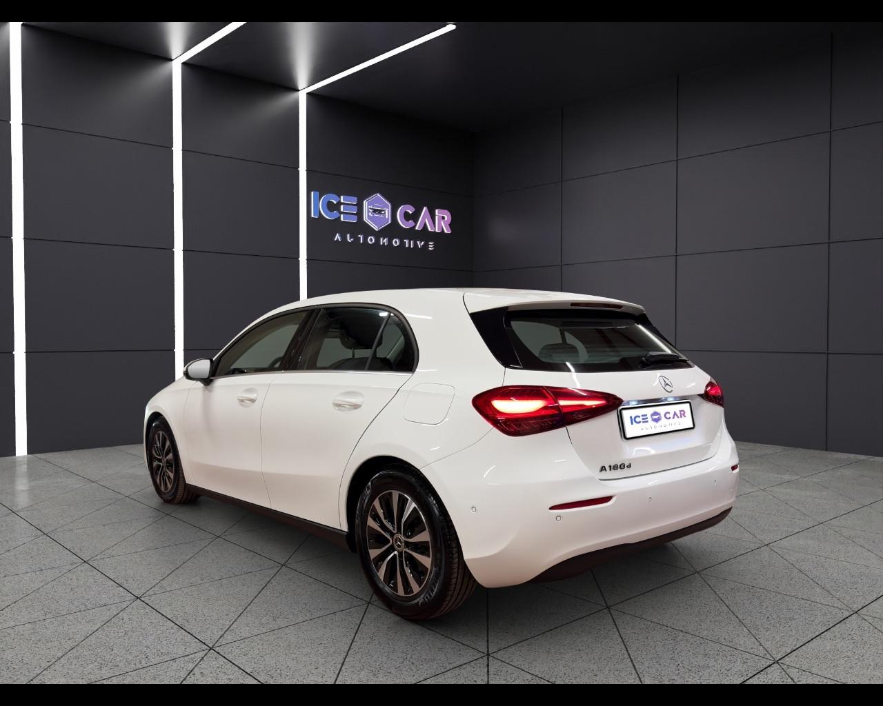 Mercedes-Benz A 180 d Automatic Advanced