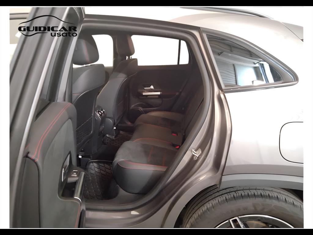 Mercedes-Benz GLA-H247 2020 - GLA 180 d Premium auto