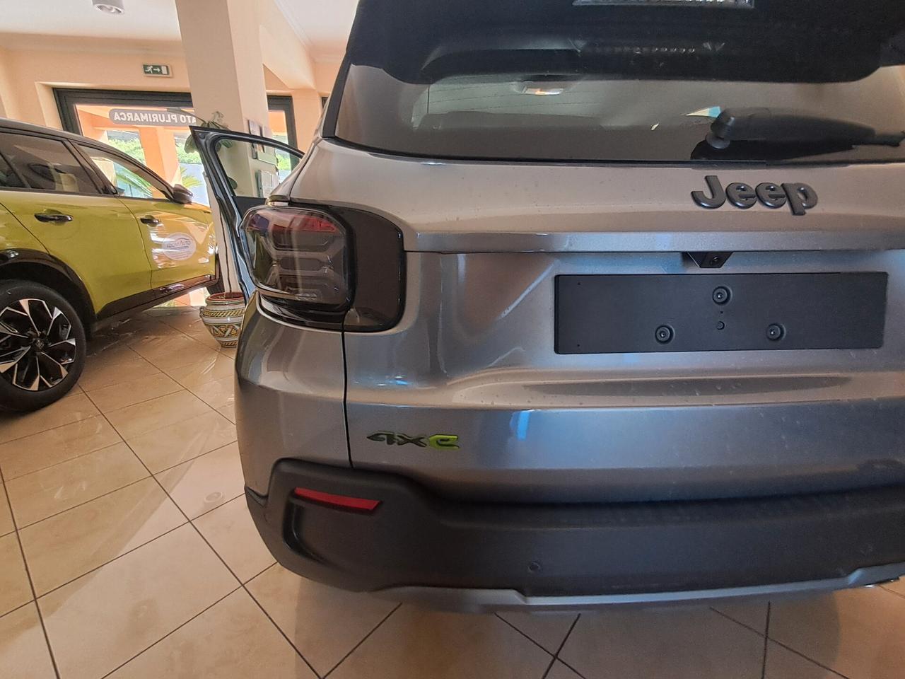 Jeep Avenger 1.2 Turbo 136 CV MHEV 4xe Upland