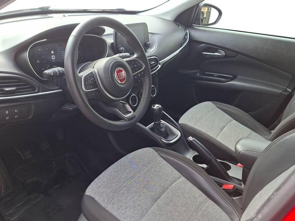 Fiat Tipo 1.0 Cross