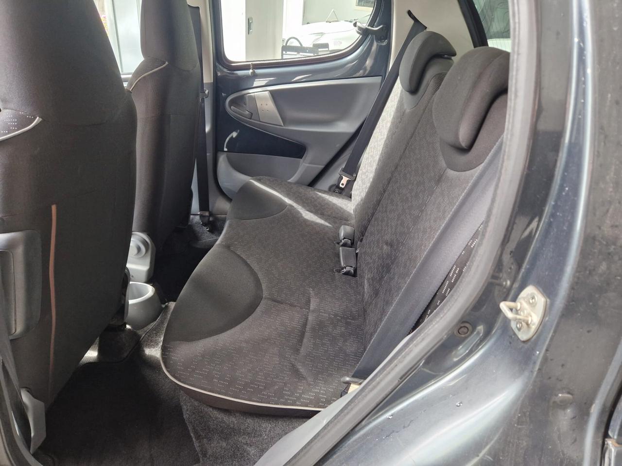 Peugeot 107 1.0 68CV 5p. Desir