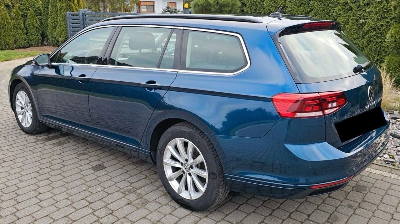 VOLKSWAGEN PASSAT 1.6 Tdi EVO Dsg - Led Navi