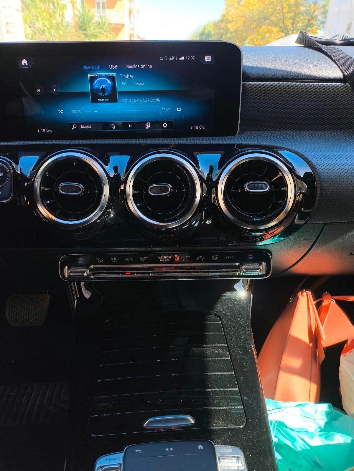 Mercedes-benz A 180 d Automatic Business