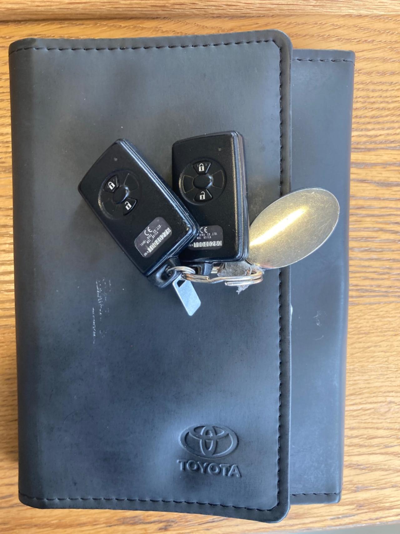 TOYOTA YARIS CAMBIO AUTOMATICO (DA VETRINA)