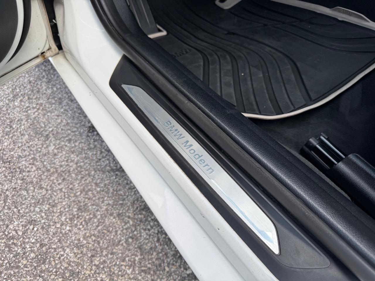 Bmw 320d 116cv Touring Modern NEOPATENTATI