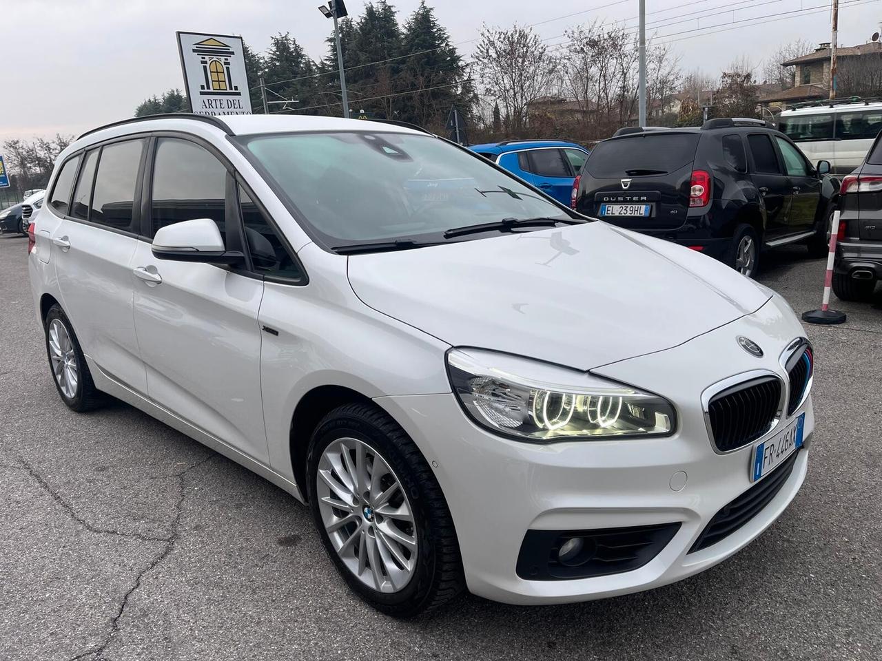 Bmw 2er Active Tourer 218d xDrive Luxury