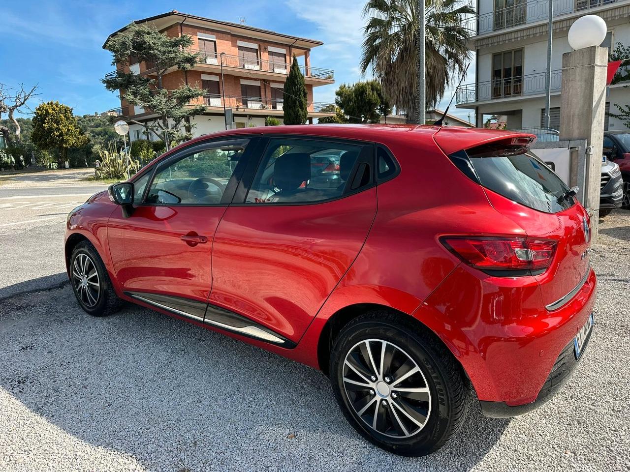 Renault Clio 5 Porte Clio 5p 1.2 Live Gpl 75cv