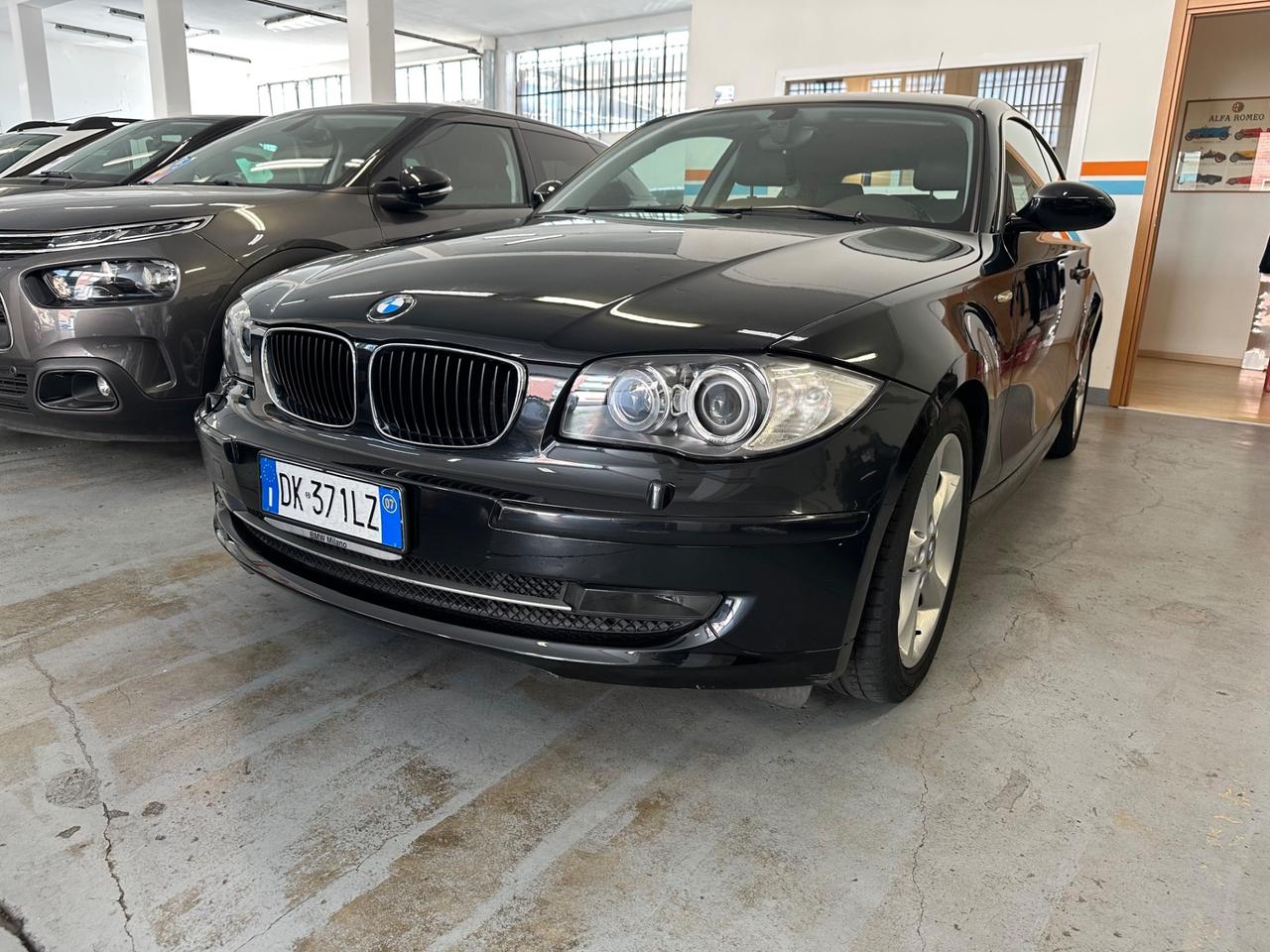 Bmw 120 120i cat 3 porte Futura - Pelle Xeno Autonavigli