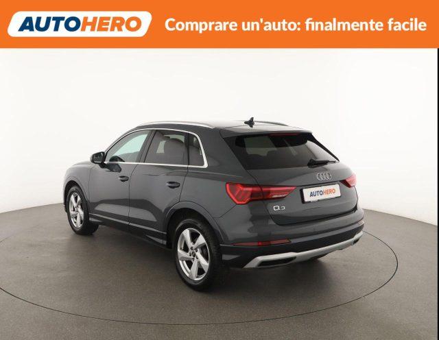 AUDI Q3 35 TDI Business Advanced