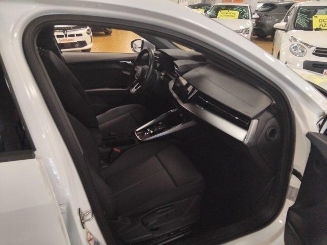 AUDI A3 SPORTBACK 30 TDI S tronic Business