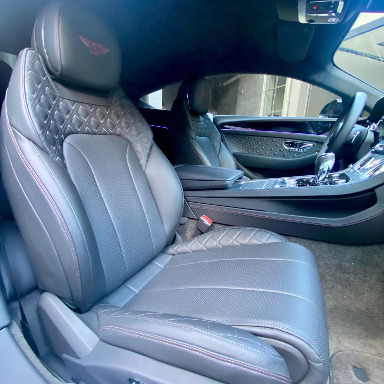 Bentley Continental GT Coupe TOTAL BLACK IVA Continental GT 4.0 V8 Mulliner 550cv auto