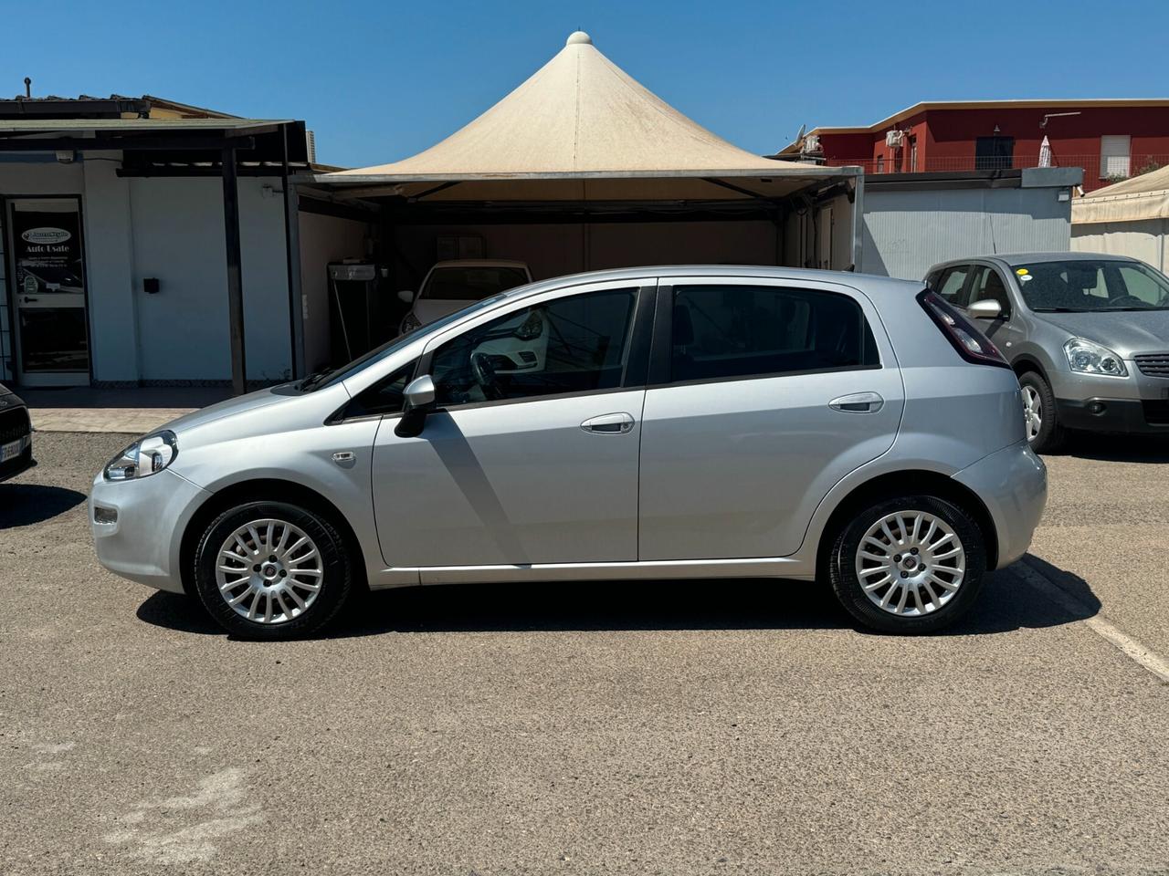 Fiat Punto 1.2 Lounge 69CV - 2013 NEOPATENTATI