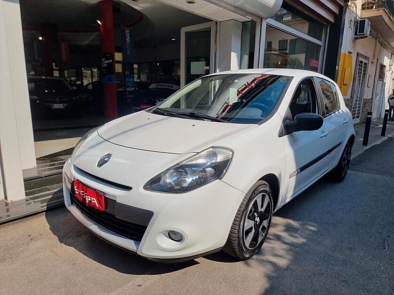 Renault Clio 1.2 16 V 5 porte Dynamique