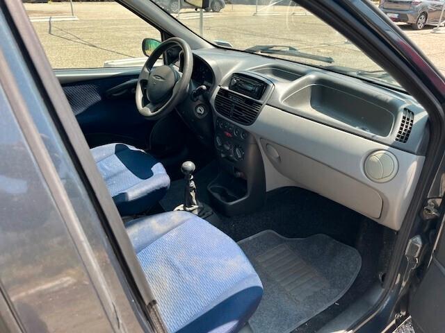 Fiat Punto 1.2i cat 5 porte EL