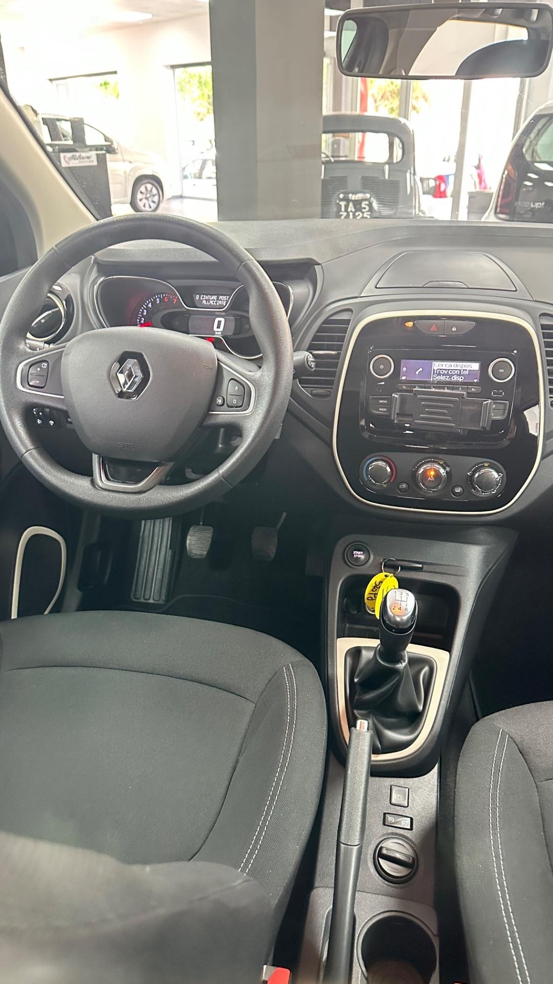Renault Captur TCe 12V 90 CV Business