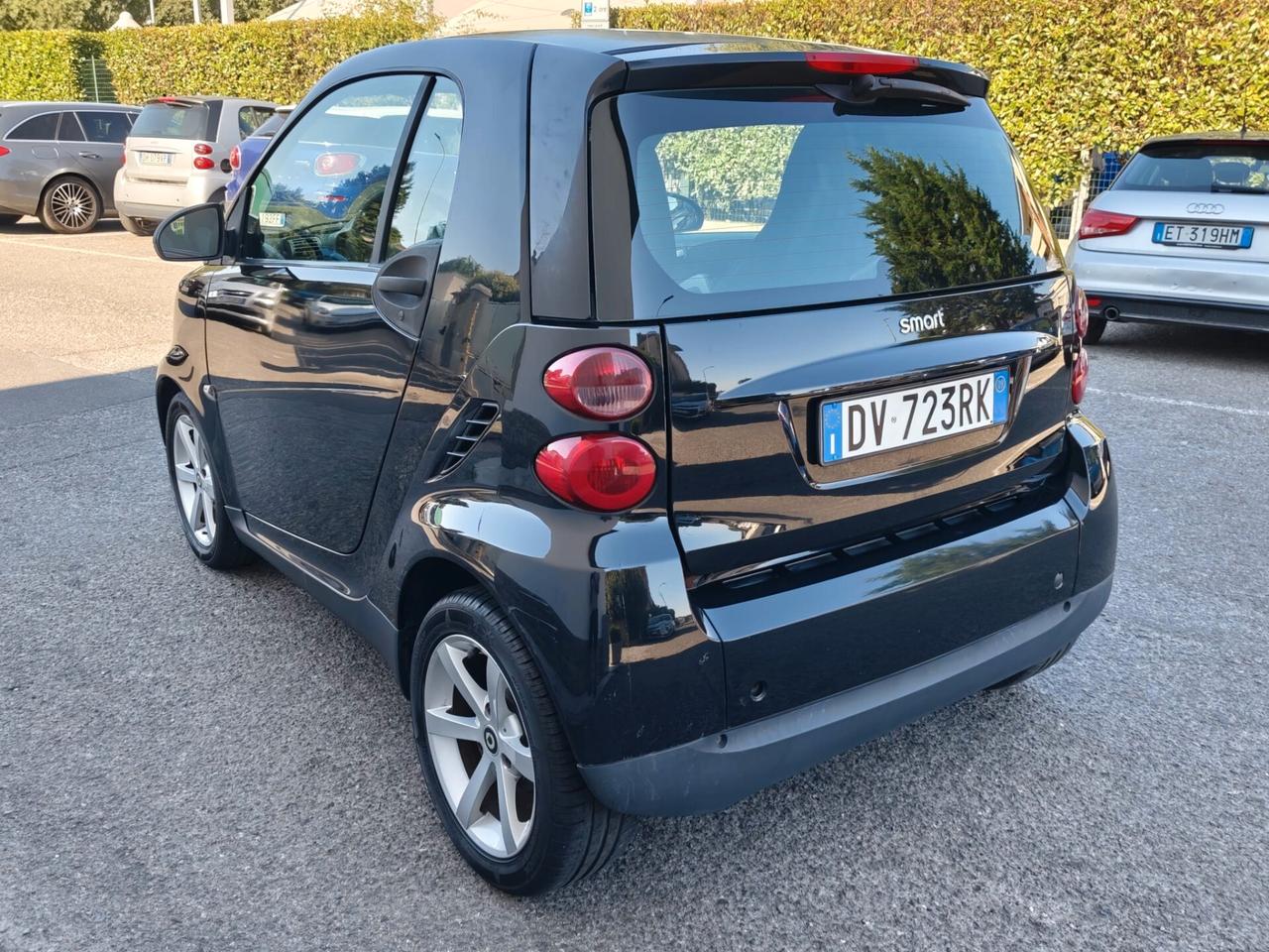Smart fortwo 1.0 Turbo 84 CV (2009) – Cerchi in lega, Manometri, Ottime Condizioni