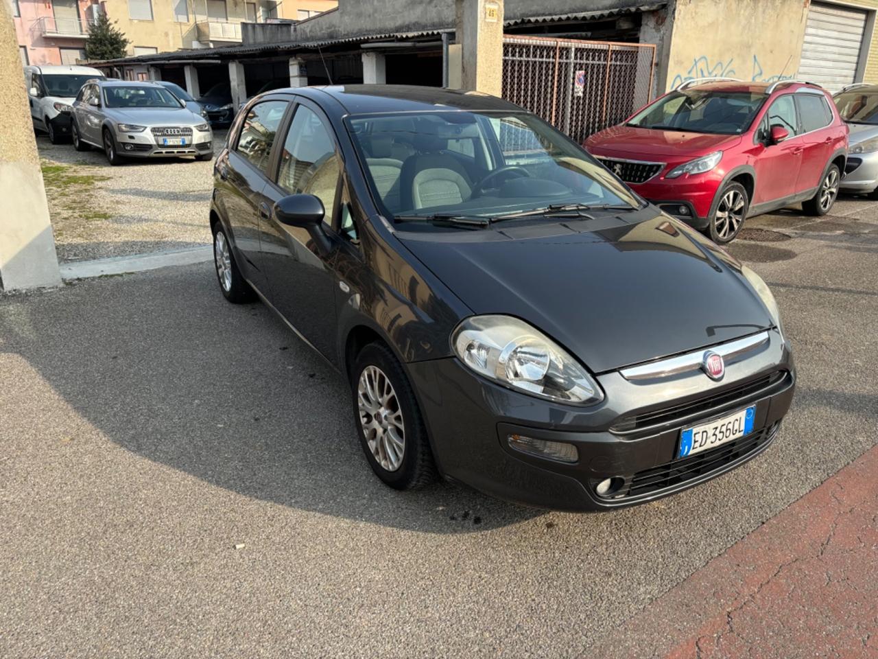 Fiat Grande Punto Grande Punto 1.3 MJT 75 CV 5 porte Dynamic