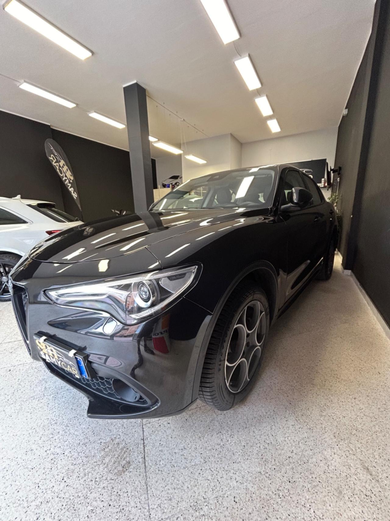 Alfa Romeo Stelvio 2.2 Turbodiesel 210 CV AT8 Q4 Business