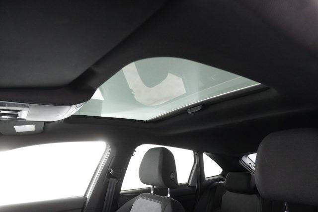 VOLKSWAGEN Taigo Taigo 1.0 TSI 110 CV DSG R-Line