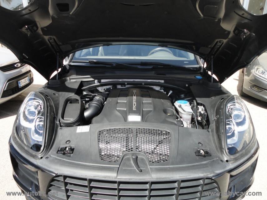 PORSCHE Macan 3.0 S