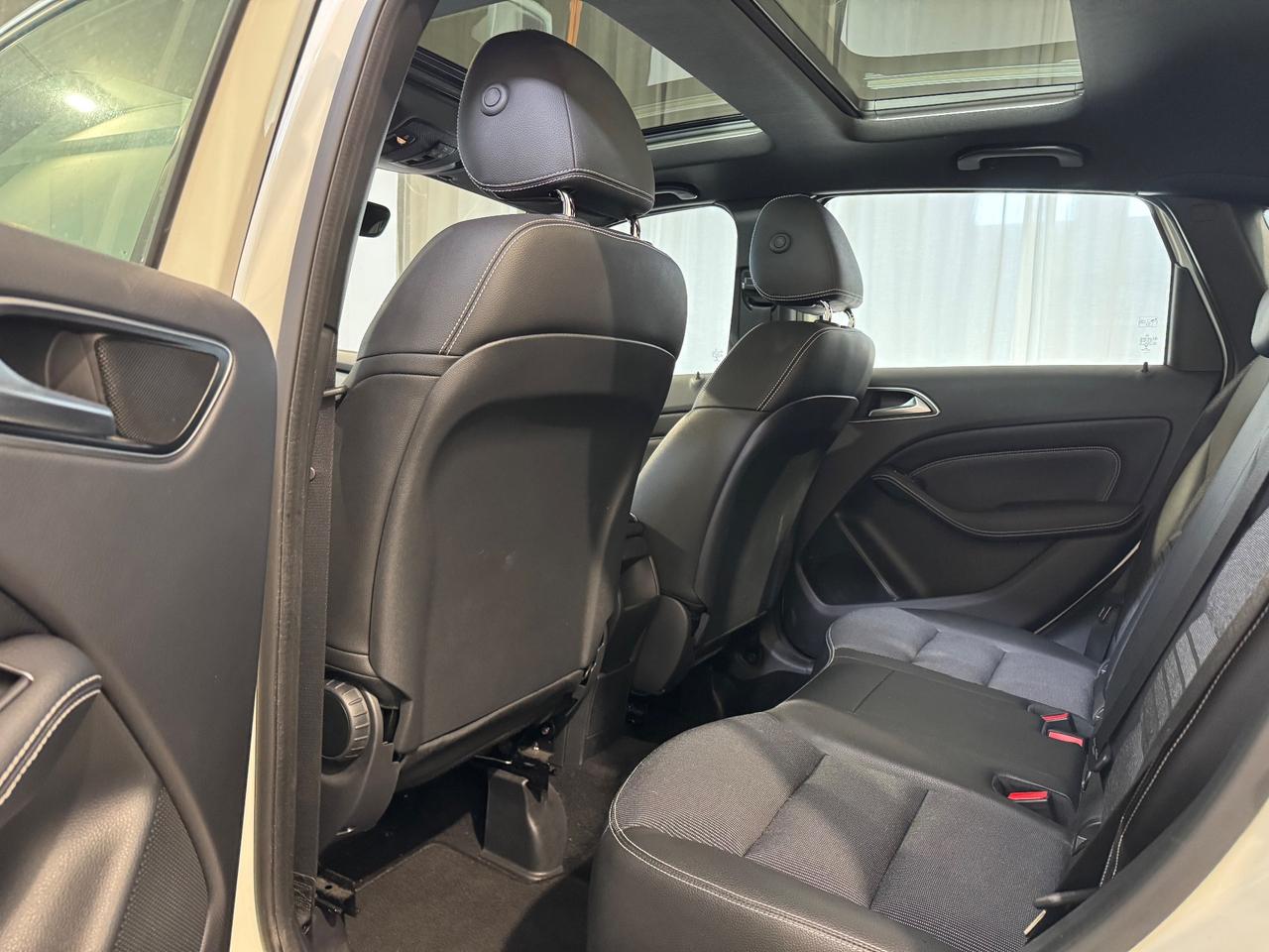 Mercedes-benz B 180 d Automatic Sport