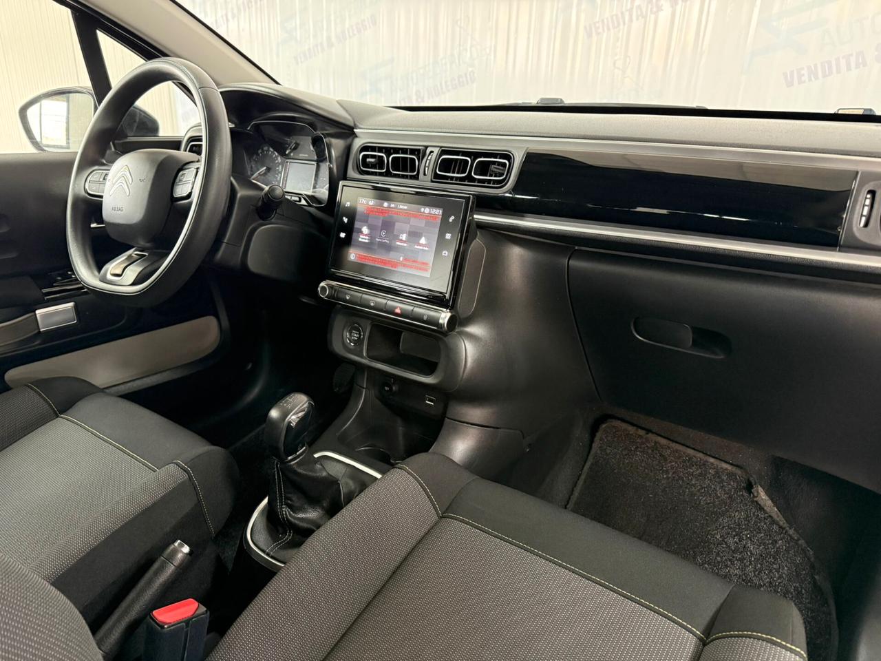 Citroen C3 1.2 Benz. 83cv S&S Shine