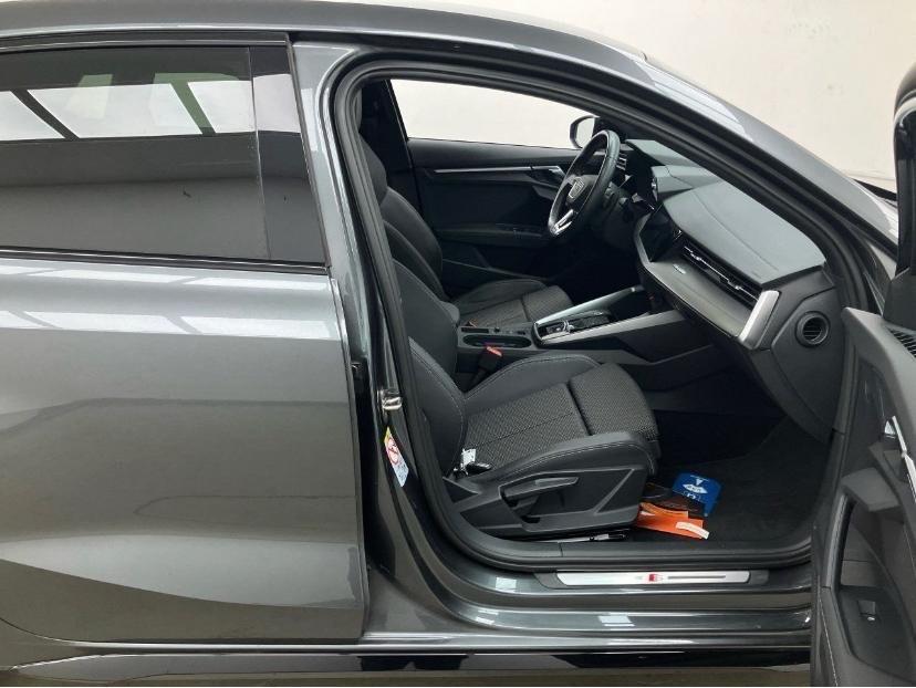 Audi A3 SPB 35 TDI S tronic S line edition in&out