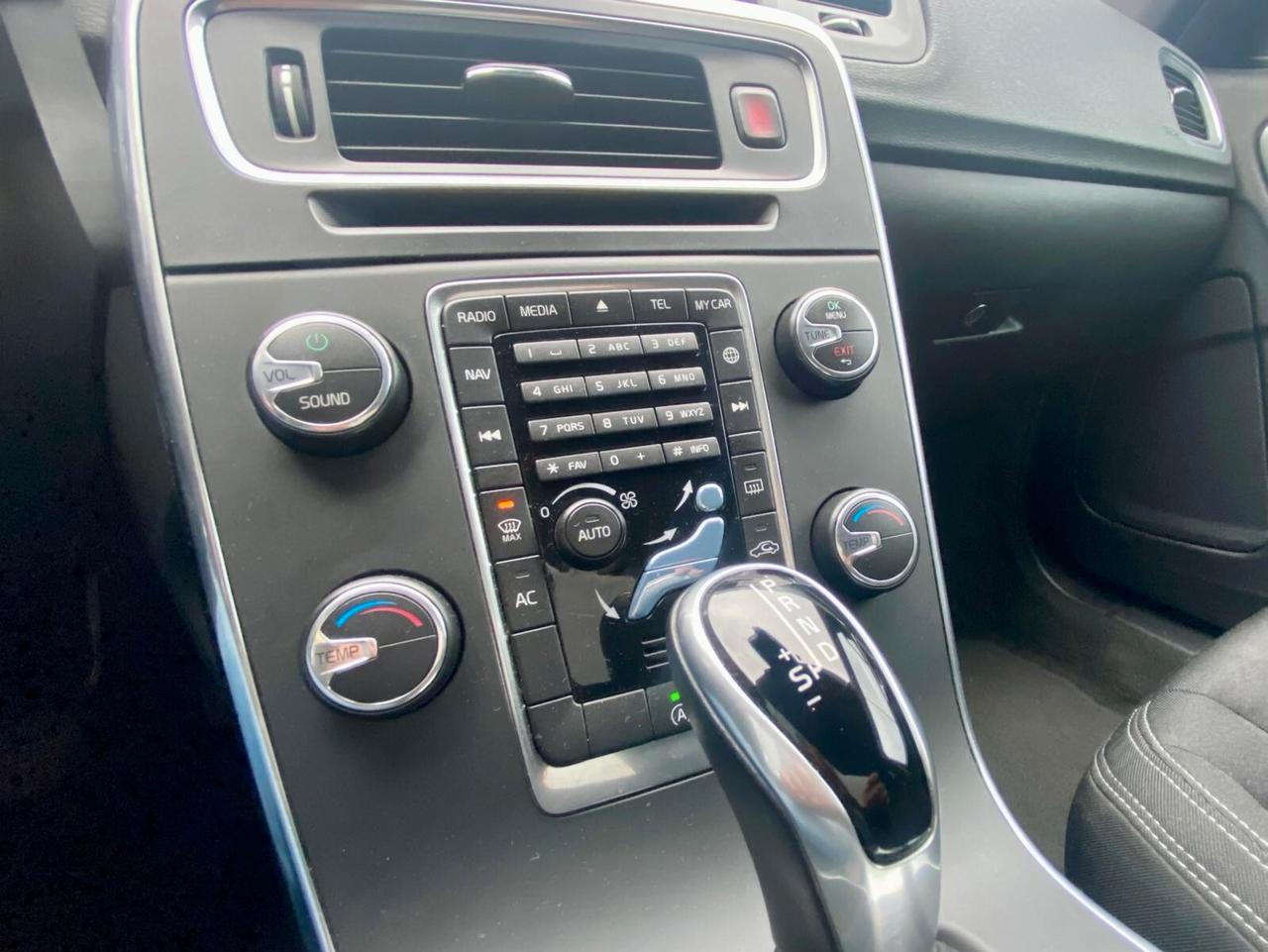 Volvo V60 D3 Geartronic Summum