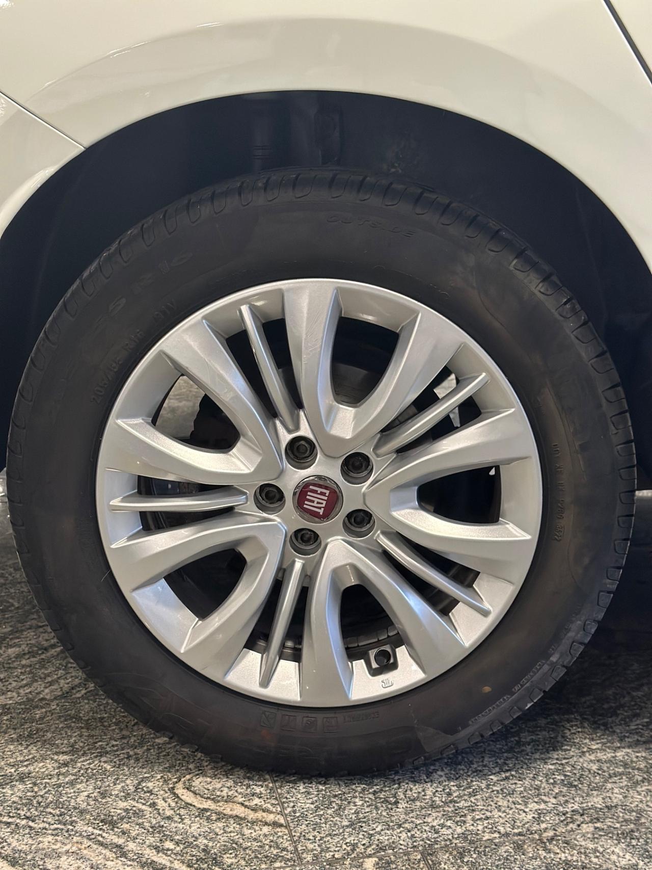 Fiat Tipo 1.6 Mjt S&S 5 porte Easy