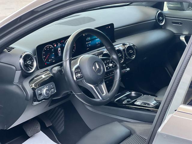 MERCEDES-BENZ A 180 d Automatic Sport