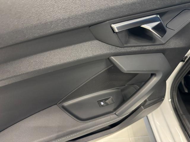 AUDI A3 SPB 35 TFSI Stronic line edition