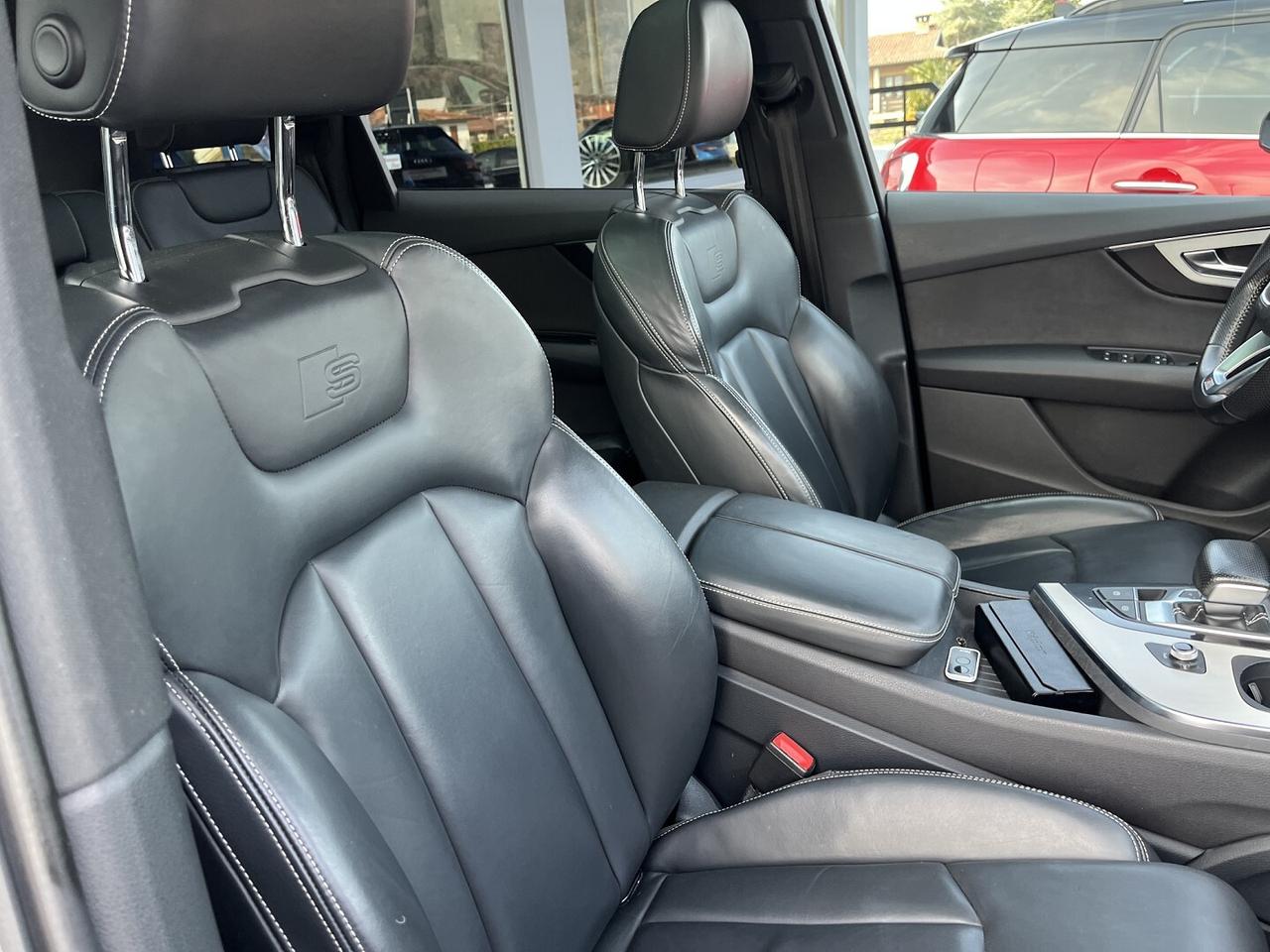 AUDI Q 7 3000 TDI 272 CV S.LINE ( GANCIO TRAINO )