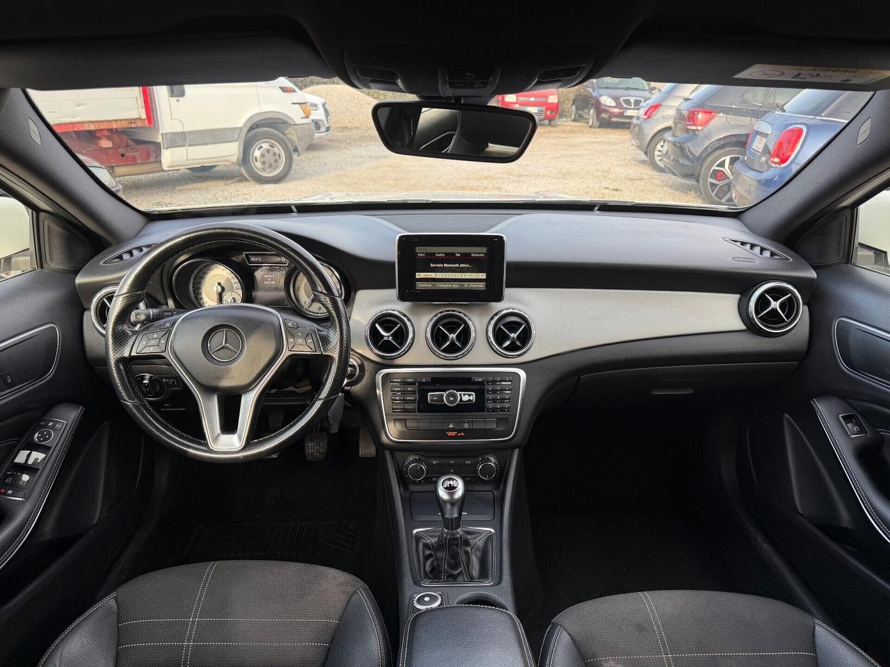 Mercedes-benz GLA 200 CDI Premium