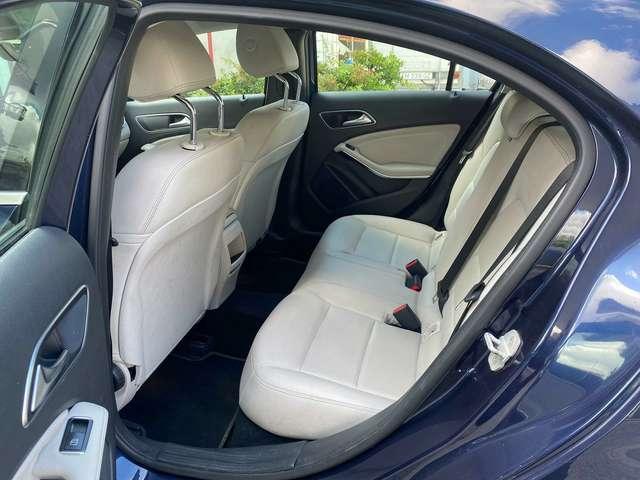 Mercedes-Benz A 180 A 180 d Premium auto my16