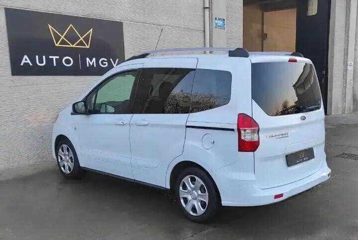 Ford Tourneo Courier 1.0 ECOBOOST