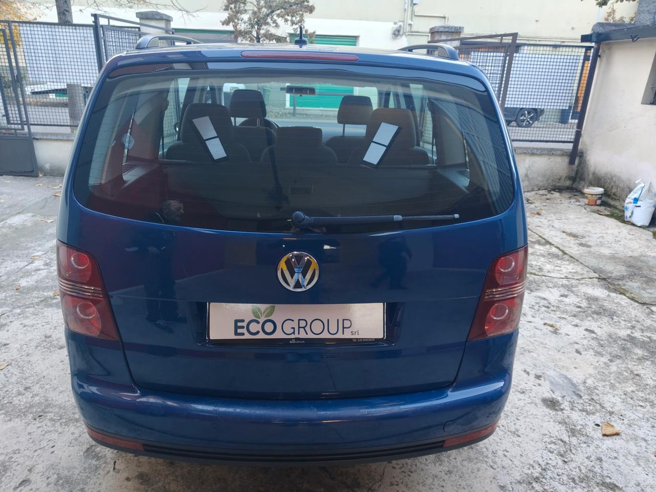 Volkswagen Touran 1.6 Conceptline