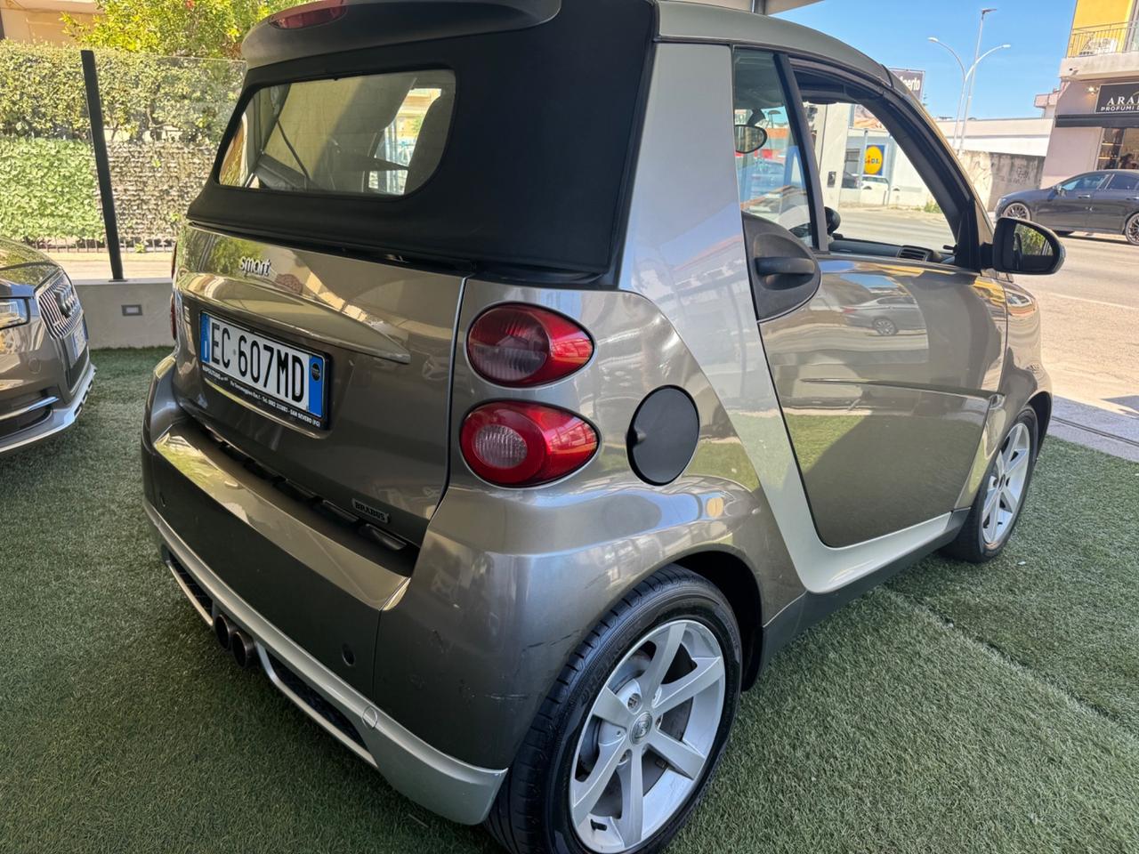 Smart ForTwo 1000 62 kW cabrio passion