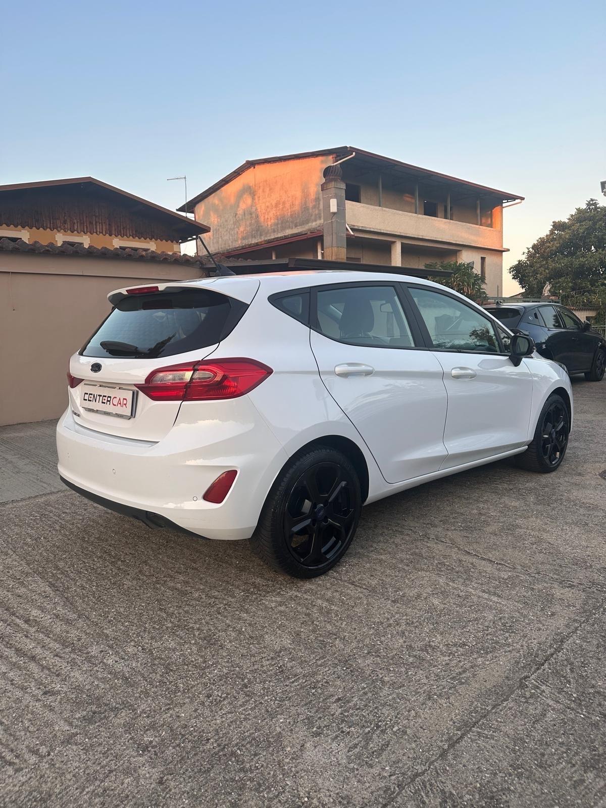 Ford Fiesta 1.5 EcoBlue 5 porte Connect