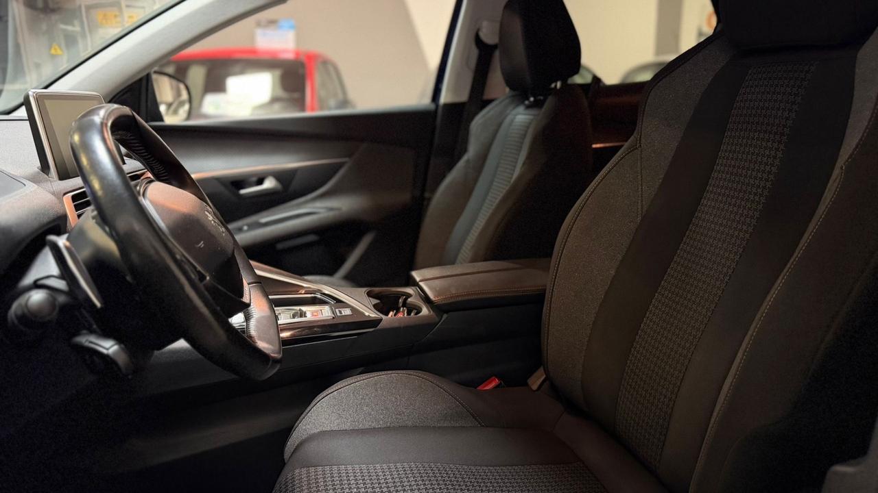 Peugeot 3008 BlueHDi 130 S&S EAT8 GT