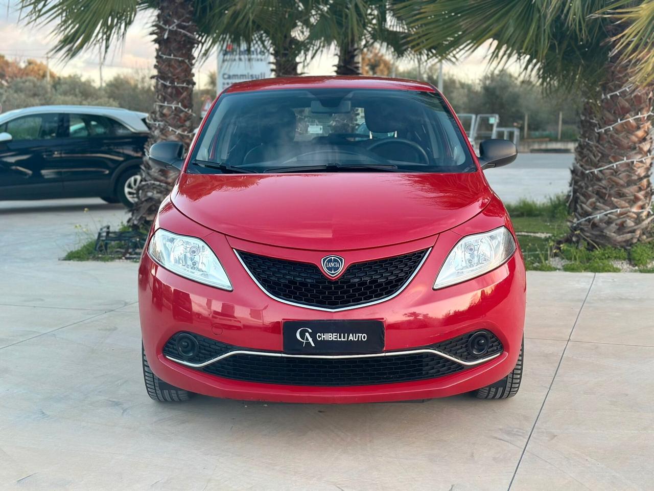 Lancia Ypsilon 1.2 70 CV Silver