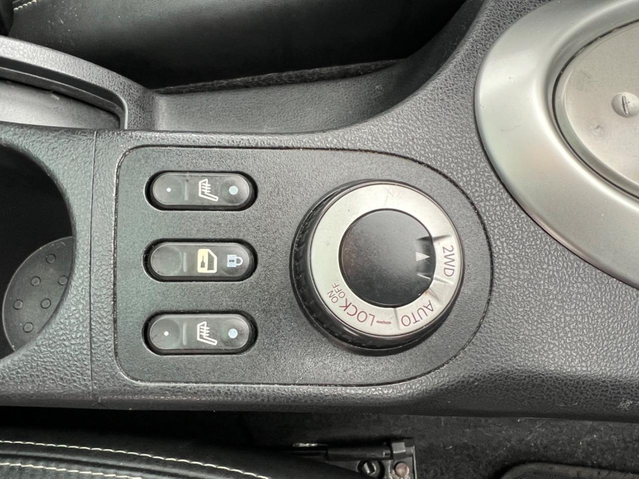 NISSAN QASHQAI 2.0 DIESEL 4X4 7 POSTI FULL OPTIONAL