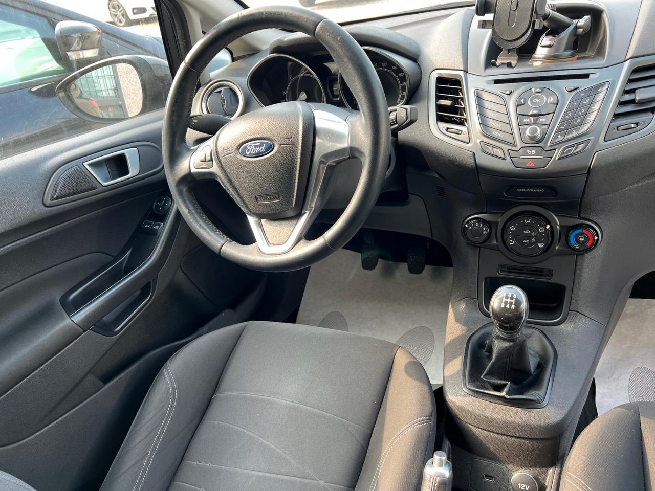 Ford Fiesta 1.5 TDCi 95CV 5 porte Titanium/OK NEOPATENTATI