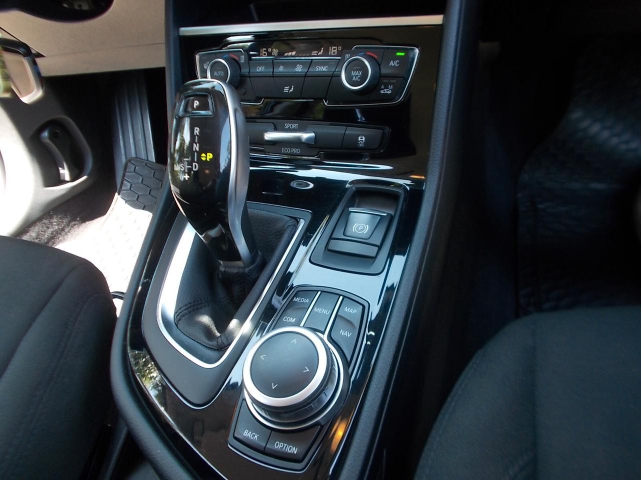 Bmw 220d Active Tourer Advantage Autom.