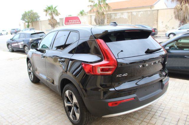 VOLVO XC40 B3 automatico Core-PRONTA CONSEGNA