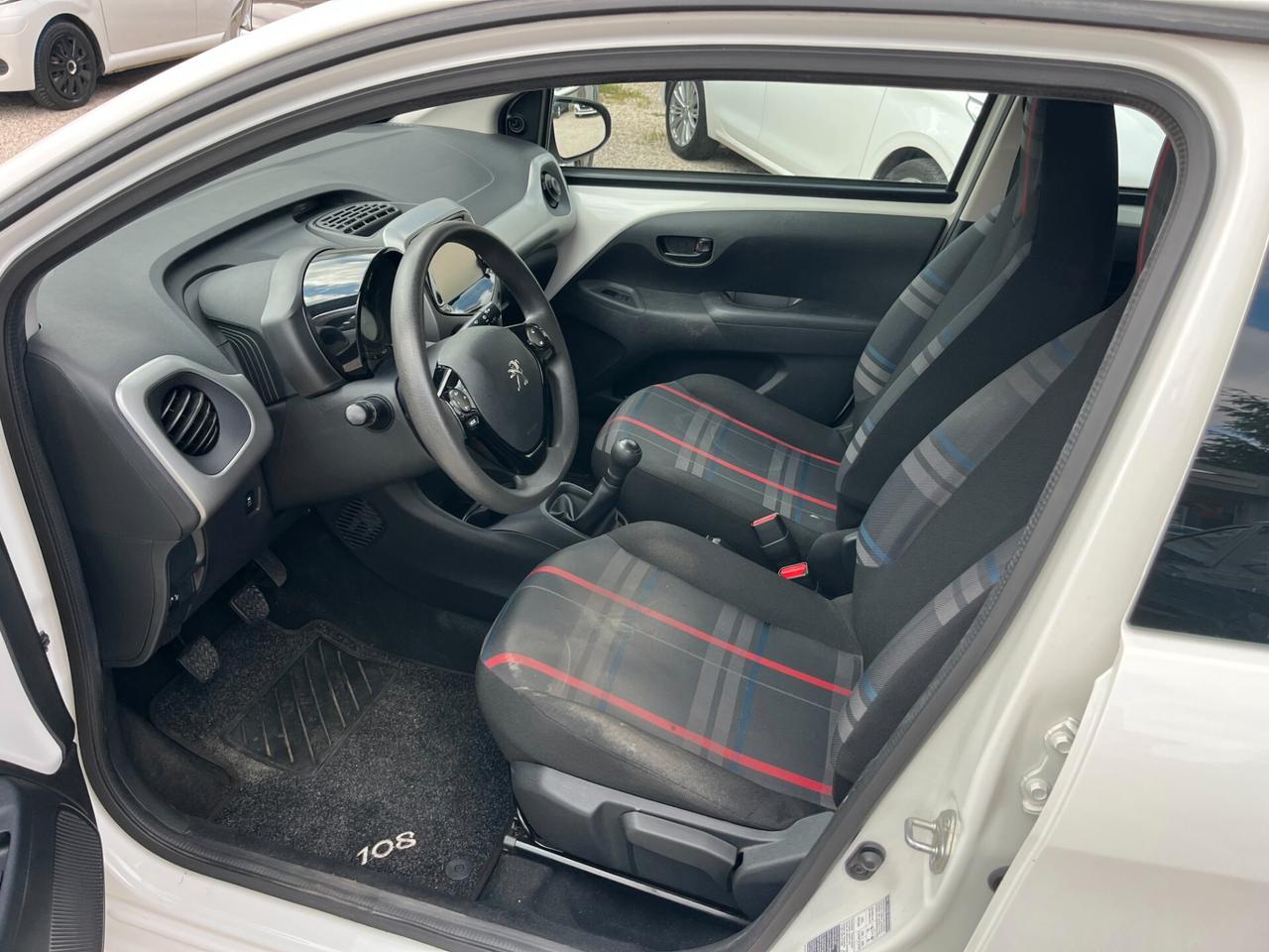 Peugeot 108 VTi 68 5 porte Allure